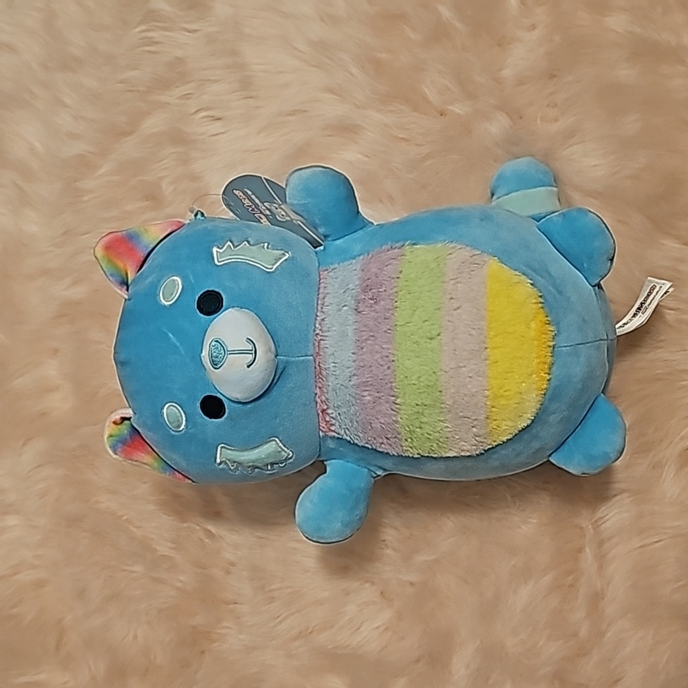 Vanessa HugMees 14" NWT squishmallow